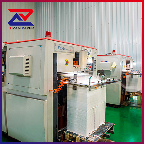 DIE-CUTTING MACHINE